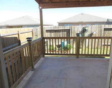 400 Major Lee Ln - Photo Thumbnail 21