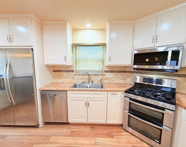 5014 Evans Ave - Photo Thumbnail 10
