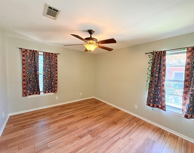 5014 Evans Ave - Photo Thumbnail 14