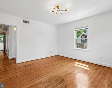 1400 Oglethorpe Street Nw - Photo Thumbnail 3