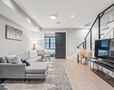 1429 W Street Nw - Photo Thumbnail 3