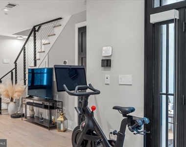 1429 W Street Nw - Photo Thumbnail 19