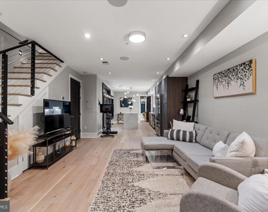 1429 W Street Nw - Photo Thumbnail 1