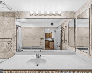 631 D Street Nw - Photo Thumbnail 19