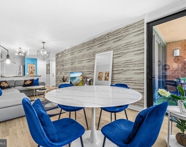 631 D Street Nw - Photo Thumbnail 1