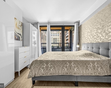 631 D Street Nw - Photo Thumbnail 21