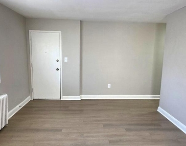 3207 11th Pl Se - Photo Thumbnail 4
