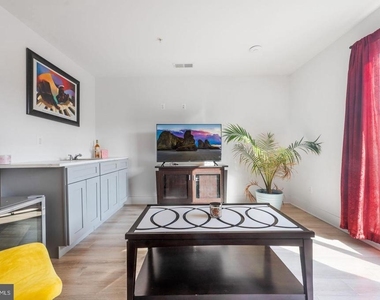317 Riggs Park Place Ne - Photo Thumbnail 30