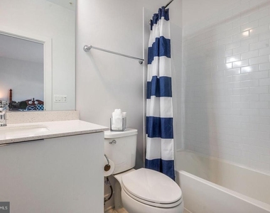 317 Riggs Park Place Ne - Photo Thumbnail 24