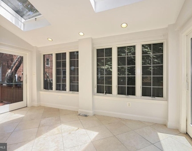 4505 Alton Place Nw - Photo Thumbnail 14