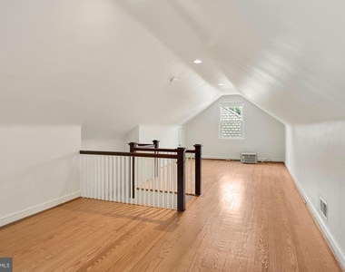 4505 Alton Place Nw - Photo Thumbnail 29