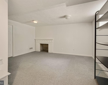 4505 Alton Place Nw - Photo Thumbnail 30