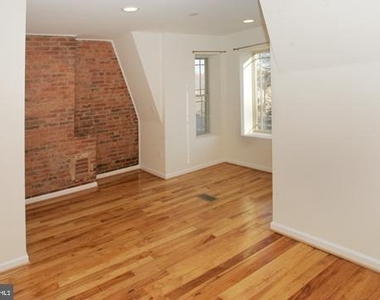 34 Rhode Island Avenue Ne - Photo Thumbnail 7