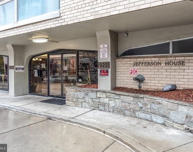 922 24th Street Nw - Photo Thumbnail 4