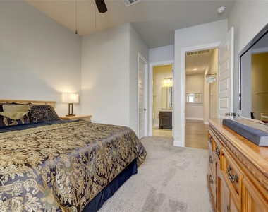 3030 Isabella Ln - Photo Thumbnail 35