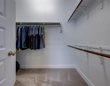 3030 Isabella Ln - Photo Thumbnail 26