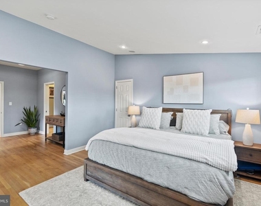 5213 Cathedral Avenue Nw - Photo Thumbnail 25