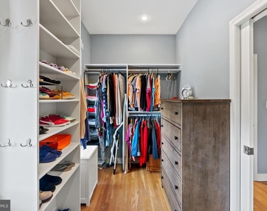 5213 Cathedral Avenue Nw - Photo Thumbnail 28