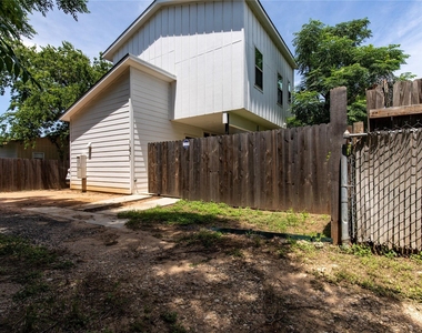 1608 Ulit Ave - Photo Thumbnail 12