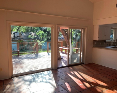 2403 Dijon Dr - Photo Thumbnail 7
