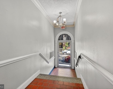 1820 Swann Street Nw - Photo Thumbnail 14