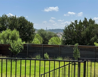 5817 Alamosa Clearing Dr - Photo Thumbnail 13