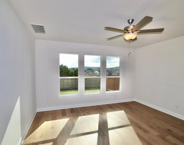 5817 Alamosa Clearing Dr - Photo Thumbnail 9