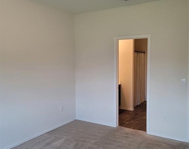 14917 Gypsum Mill Rd - Photo Thumbnail 19