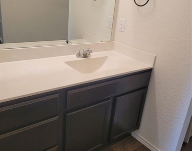 14917 Gypsum Mill Rd - Photo Thumbnail 20