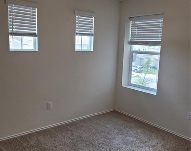 14917 Gypsum Mill Rd - Photo Thumbnail 27