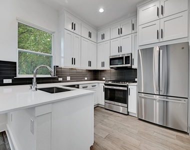 2308 Maxwell Ln - Photo Thumbnail 1