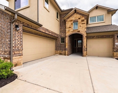 16445 Marcello Dr - Photo Thumbnail 37