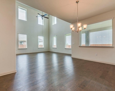 16445 Marcello Dr - Photo Thumbnail 6