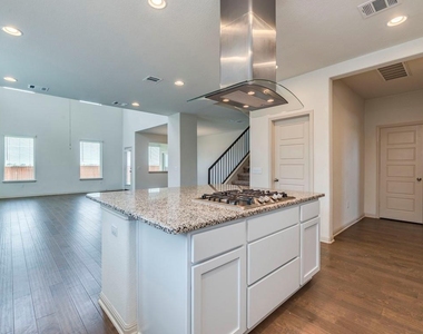 16445 Marcello Dr - Photo Thumbnail 5