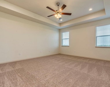 16445 Marcello Dr - Photo Thumbnail 17