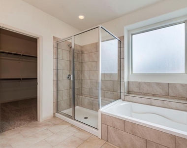 16445 Marcello Dr - Photo Thumbnail 19
