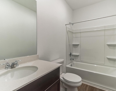 2808 Schwartz Ln - Photo Thumbnail 8
