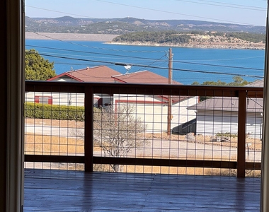1007 Meckel Dr - Photo Thumbnail 2
