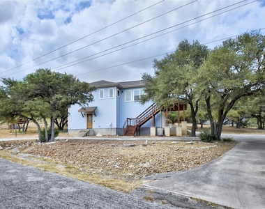 1007 Meckel Dr - Photo Thumbnail 4