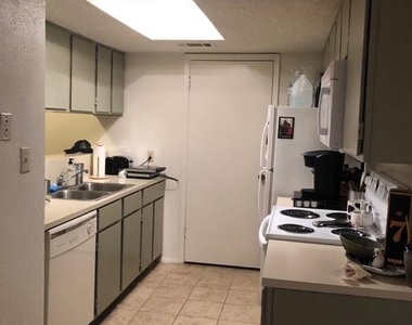 1503 Allen Rd - Photo Thumbnail 2