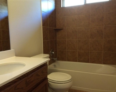 12029 Arran St - Photo Thumbnail 18