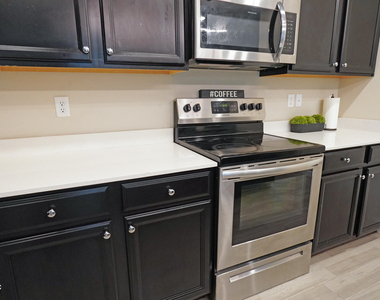 10815 Ventnor Ave Avenue - Photo Thumbnail 5