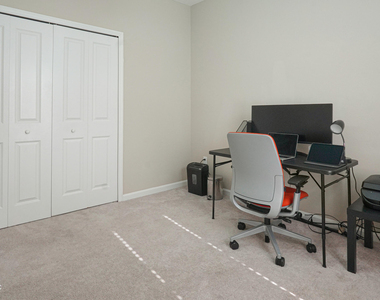 10815 Ventnor Ave Avenue - Photo Thumbnail 8