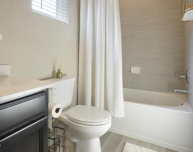 10815 Ventnor Ave Avenue - Photo Thumbnail 11