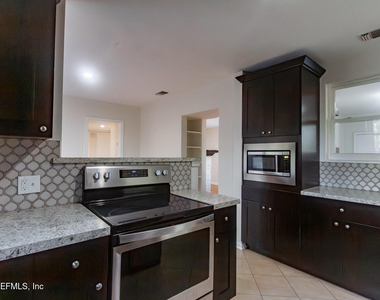 5072 French Street - Photo Thumbnail 13