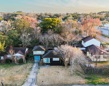 5072 French Street - Photo Thumbnail 1