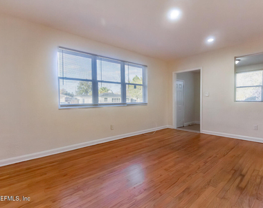 5072 French Street - Photo Thumbnail 15