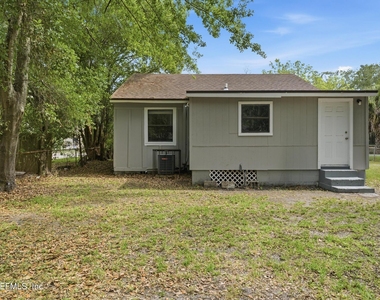 3055 2nd St Circle - Photo Thumbnail 20