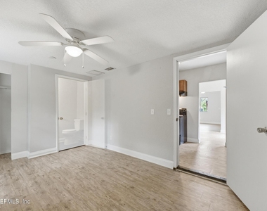 3055 2nd St Circle - Photo Thumbnail 11