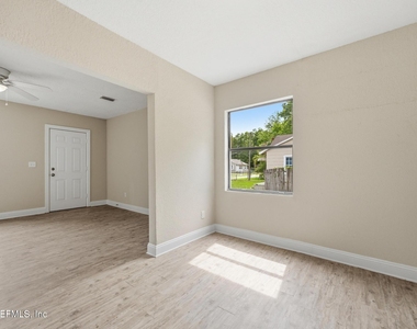 3055 2nd St Circle - Photo Thumbnail 6